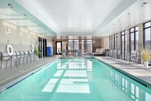 Una piscina techada
