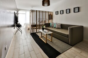 Superior Apartment | Premium bedding, down comforters, pillowtop beds, in-room safe - Flaat Recoleta Plaza (Buenos Aires)