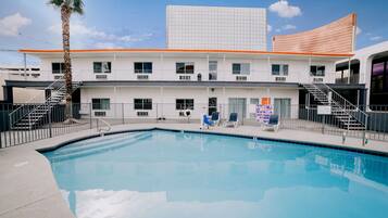 Alberca al aire libre