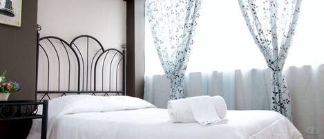 Single Room | Free WiFi, bed sheets