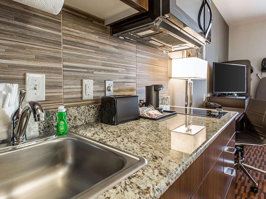 Bureau, Wi-Fi gratuit, draps fournis