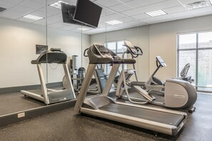 Fitness facility - Suburban Studios Midland I-20 (Midland)