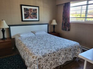 Basic Double Room, 1 Bedroom | 1 bedroom, free WiFi, bed sheets