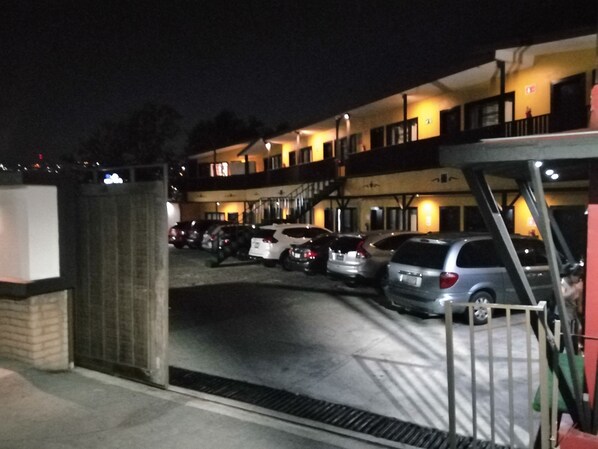 Front of property - Hotel Coronado (Ensenada)