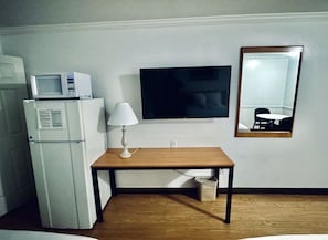 Blackout curtains, free WiFi, bed sheets