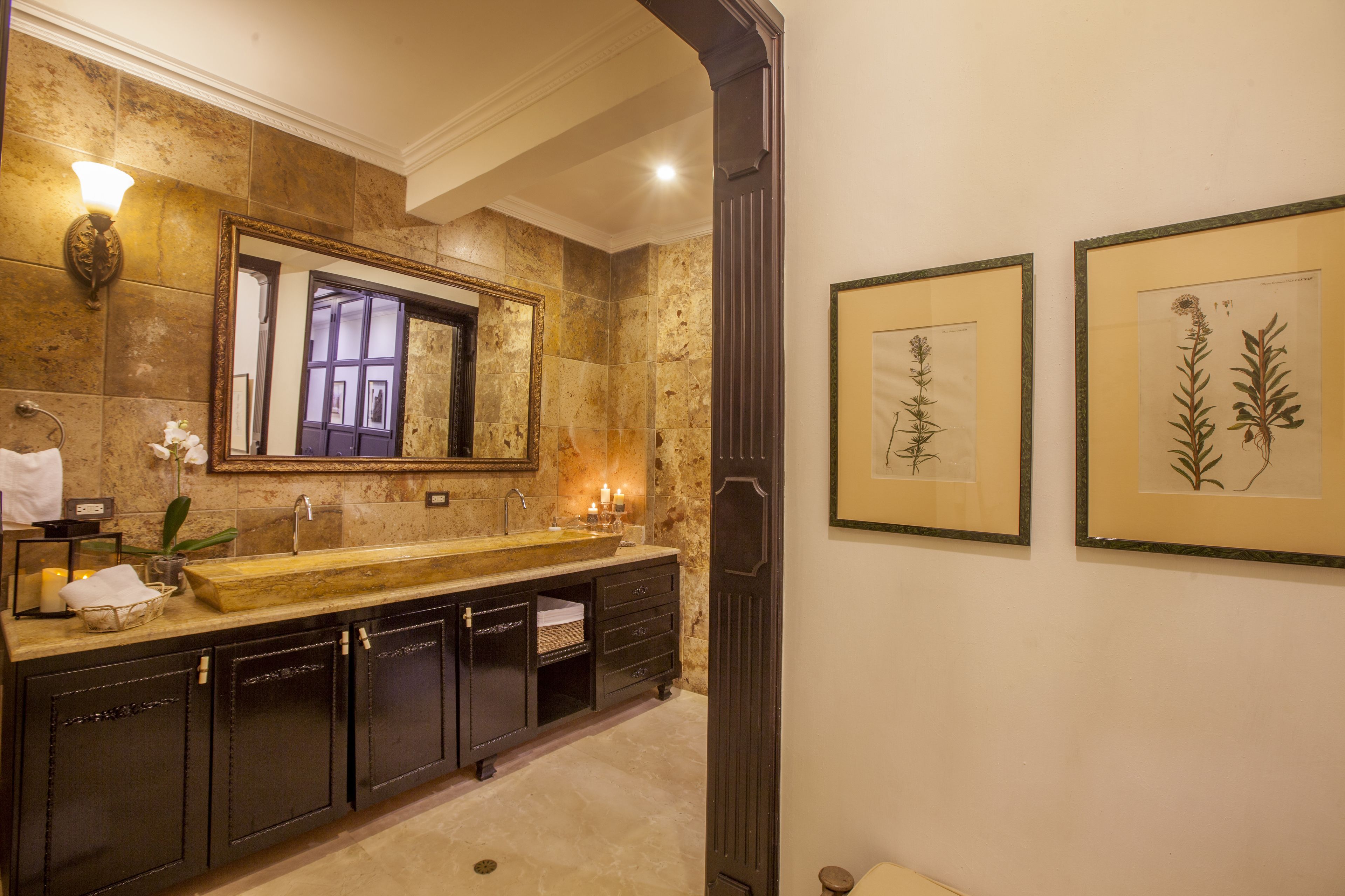 suite, pool view | bathroom | free toiletries, hair dryer, bathrobes, slippers