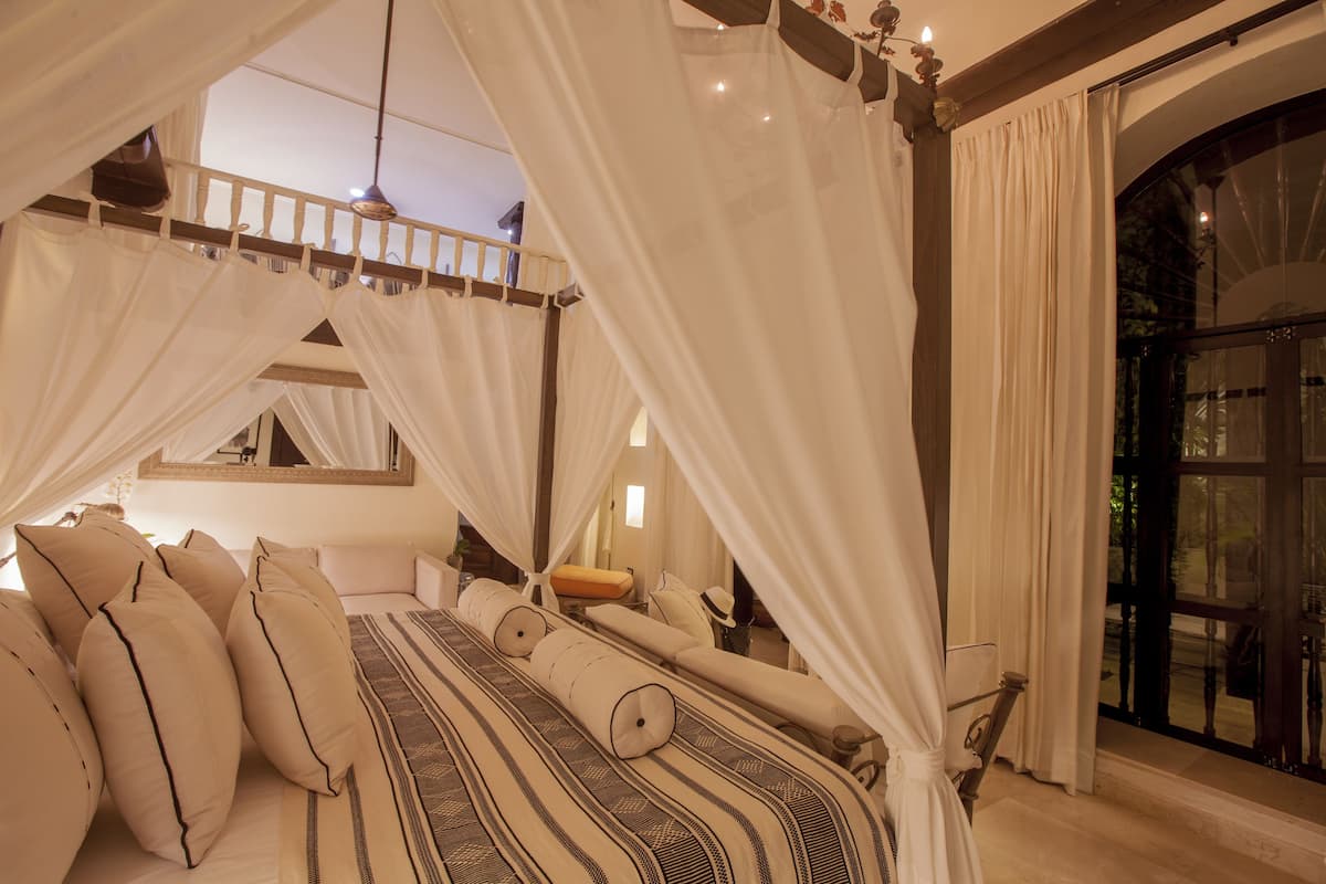 1 bedroom, premium bedding, minibar, in-room safe