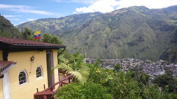 Vista a la montaña