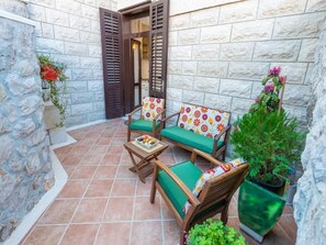 Iron/ironing board - Lia (Dubrovnik)