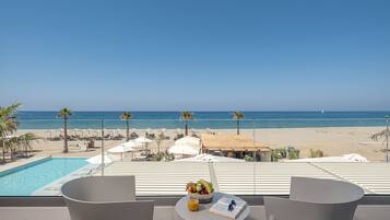 Deluxe Maisonette with Sea View | Terrace/patio