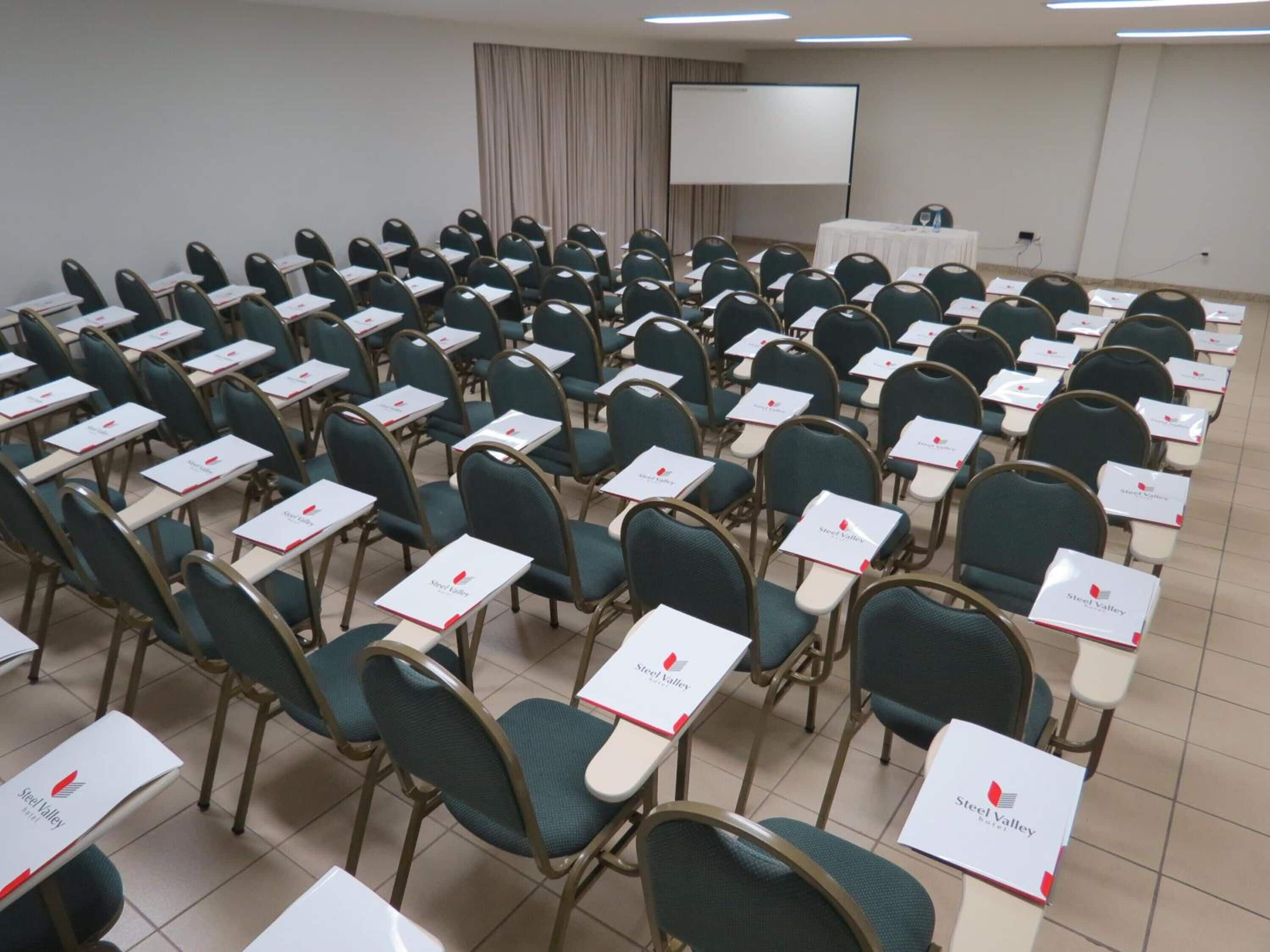 Photo - Steel Valley Economic Hotel