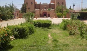 Property grounds - Kasbah Lamrani (Ouarzazate)