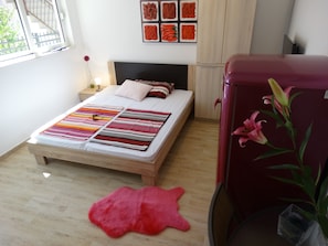 Ropa de cama de alta calidad y sistema de insonorización 