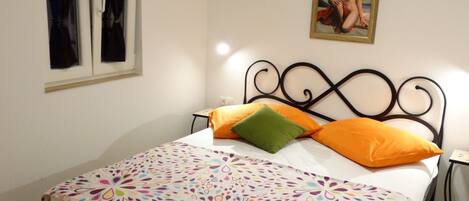 Deluxe Apartment, Terrace | Premium bedding, soundproofing, iron/ironing board (on request)