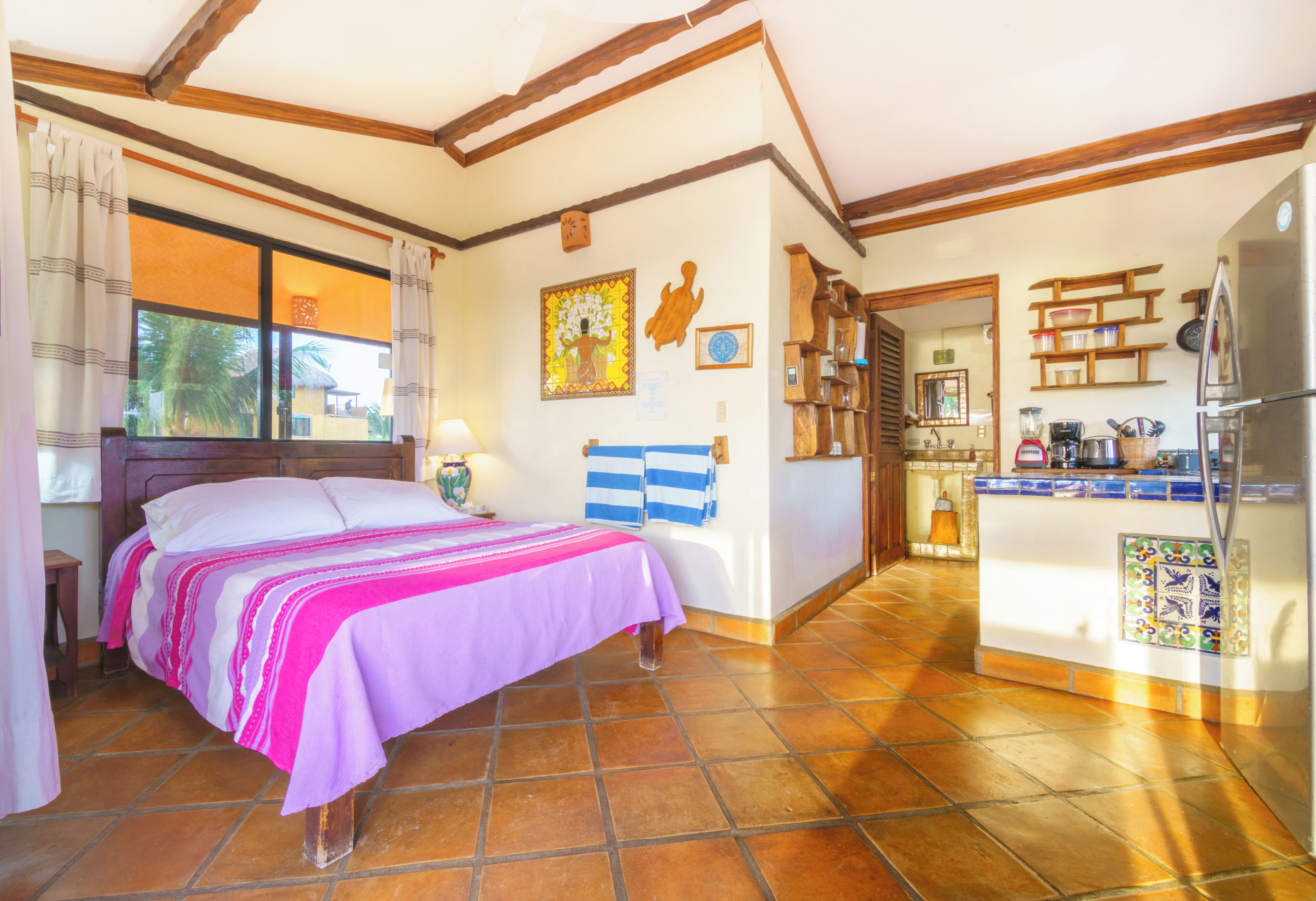 Luxury Studio, Ocean View (Cocos) | In-room safe, individually decorated, individually furnished