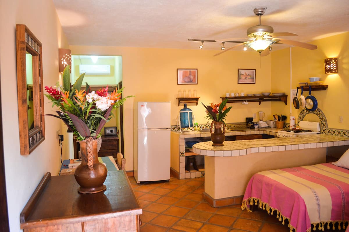 Studio Suite, Courtyard View, Ground Floor (Hibiscus) | 1 bedroom, in-room safe, individually decorated, individually furnished