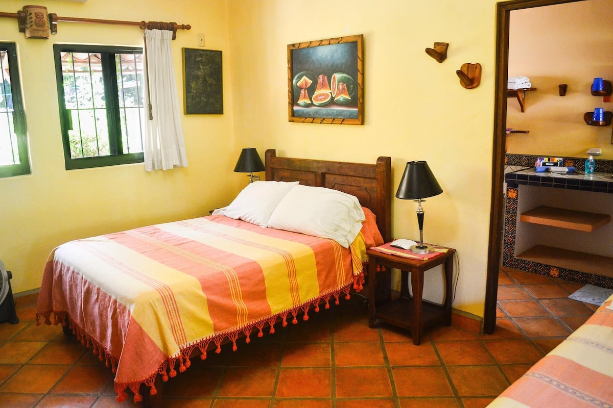 1 bedroom, in-room safe, individually decorated, individually furnished