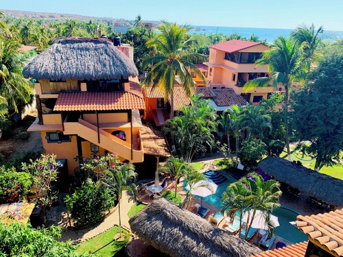 Casamar Suites