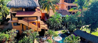Casamar Suites