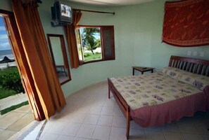 미니바, 객실 내 금고, 책상, 무료 유아용 침대