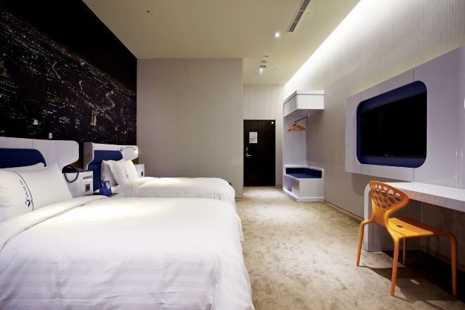 Down duvets, in-room safe, individually decorated, desk