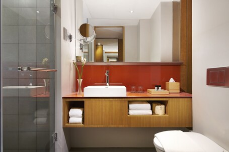 Oasia Hotel Downtown Singapore by Far East Hospitality - Image 26