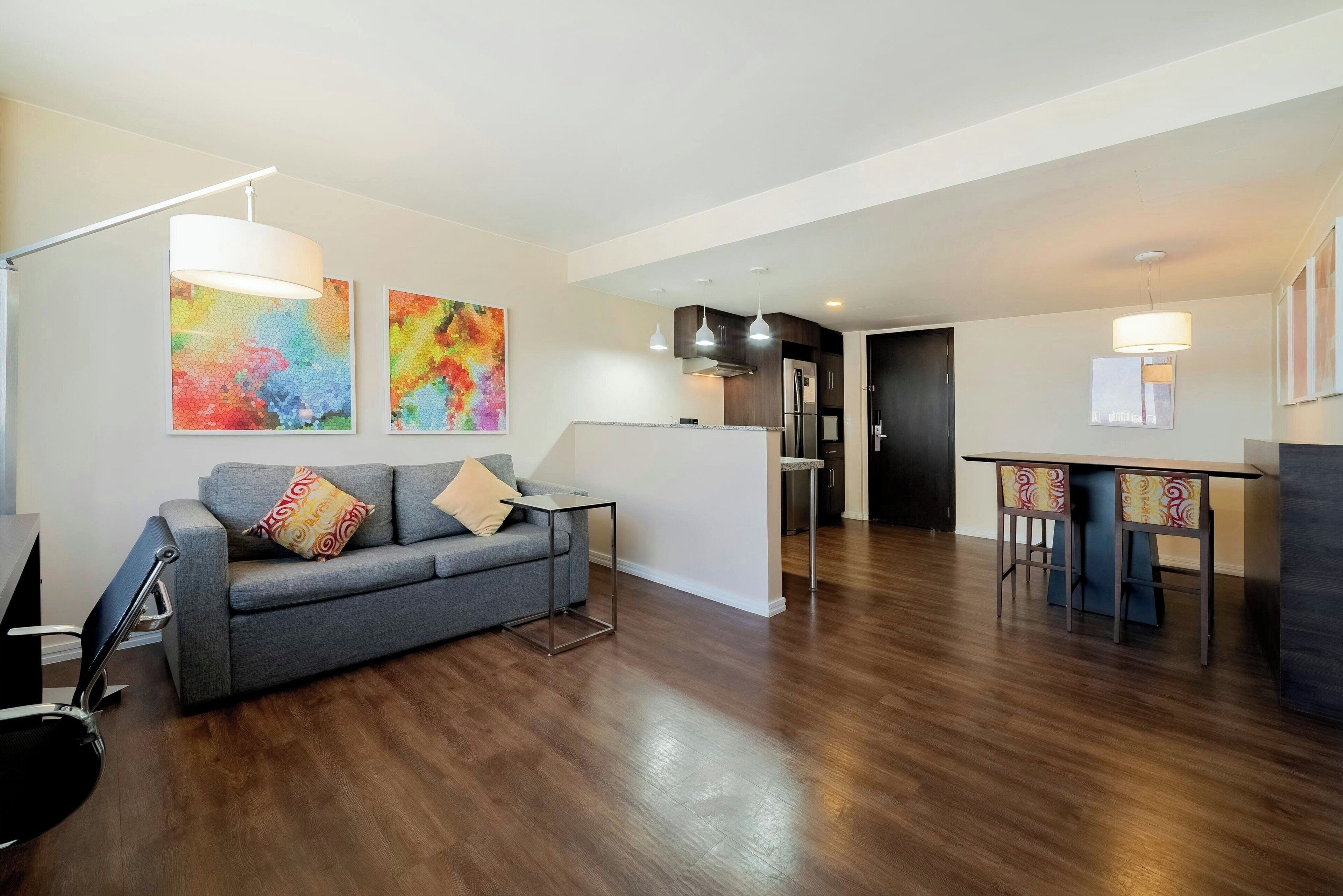 premium bedding, minibar, in-room safe, blackout curtains