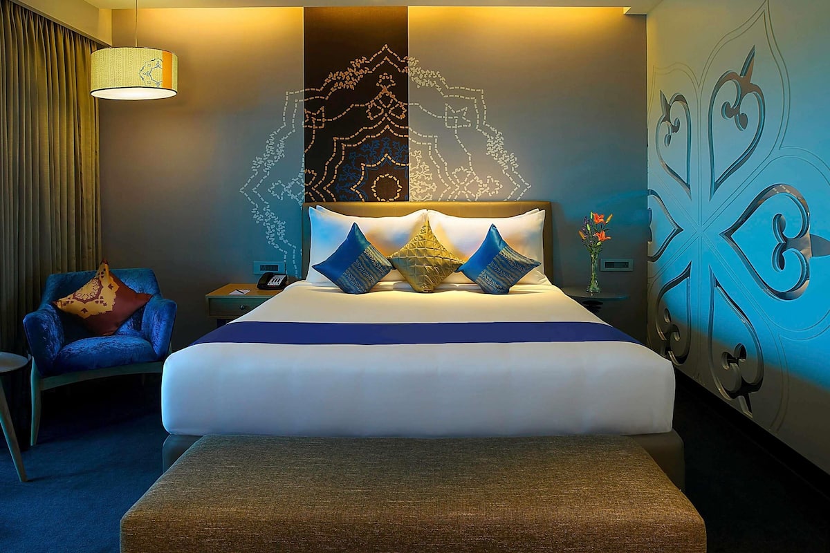 1 bedroom, in-room safe, desk, blackout drapes