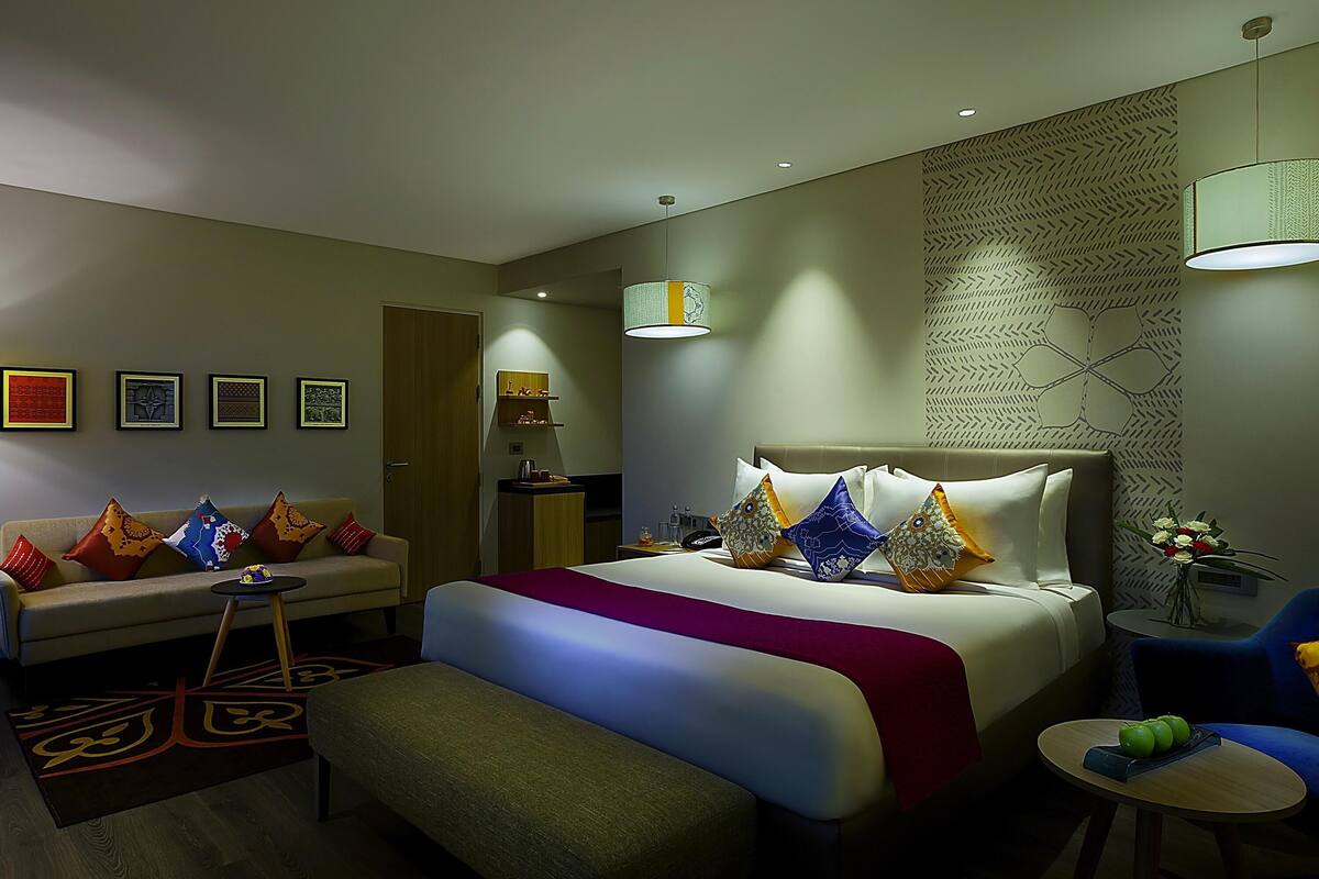 Studio Suite, 1 Double Bed with Sofa bed (Studio) | Premium bedding, memory foam beds, in-room safe, desk