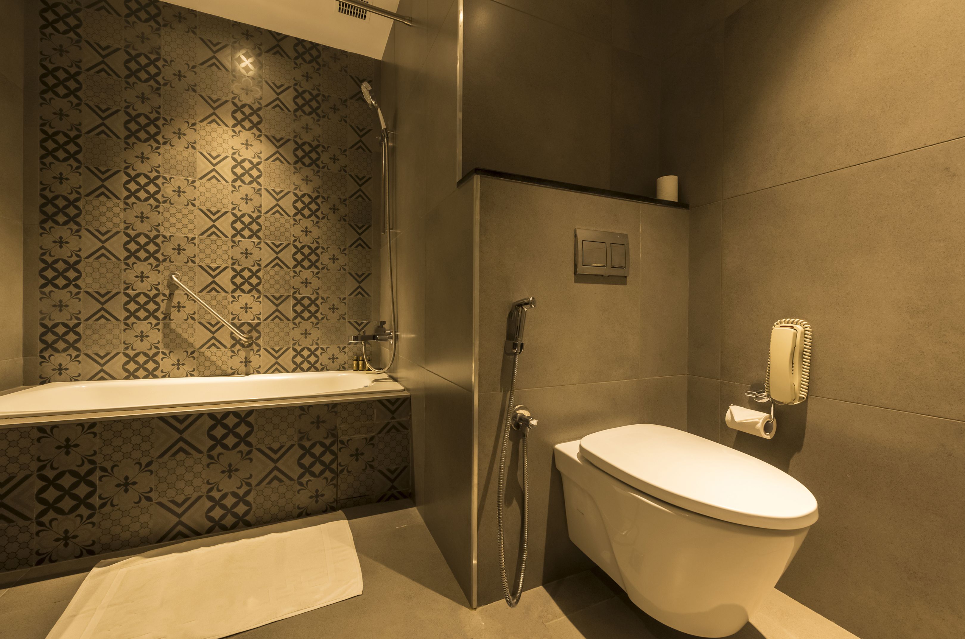 premier suite, balcony | bathroom | shower, eco-friendly toiletries, hair dryer, slippers