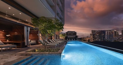The Ritz-Carlton Residences, Waikiki Beach