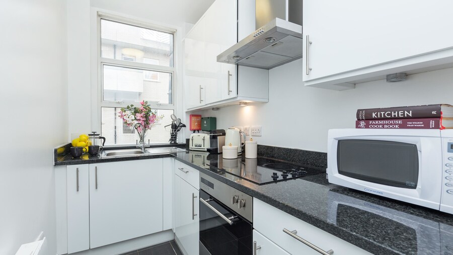 Urban Chic - Bond Street