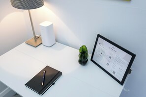 Large Two-Bedroom Apartment | Living area - Urban Chic - Bond Street (London)