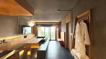 Jacuzzi Sweet 30PY (Not available for cooking) | Soundproofing, free WiFi, bed sheets