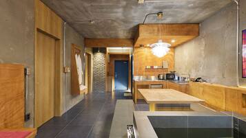Jacuzzi Sweet 30PY (Not available for cooking) | Private kitchen | Fridge, microwave, stovetop, electric kettle