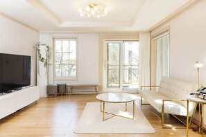 乒乓球、加热地板