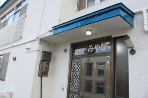 Property entrance - Share House Miyabi (Hakodate)