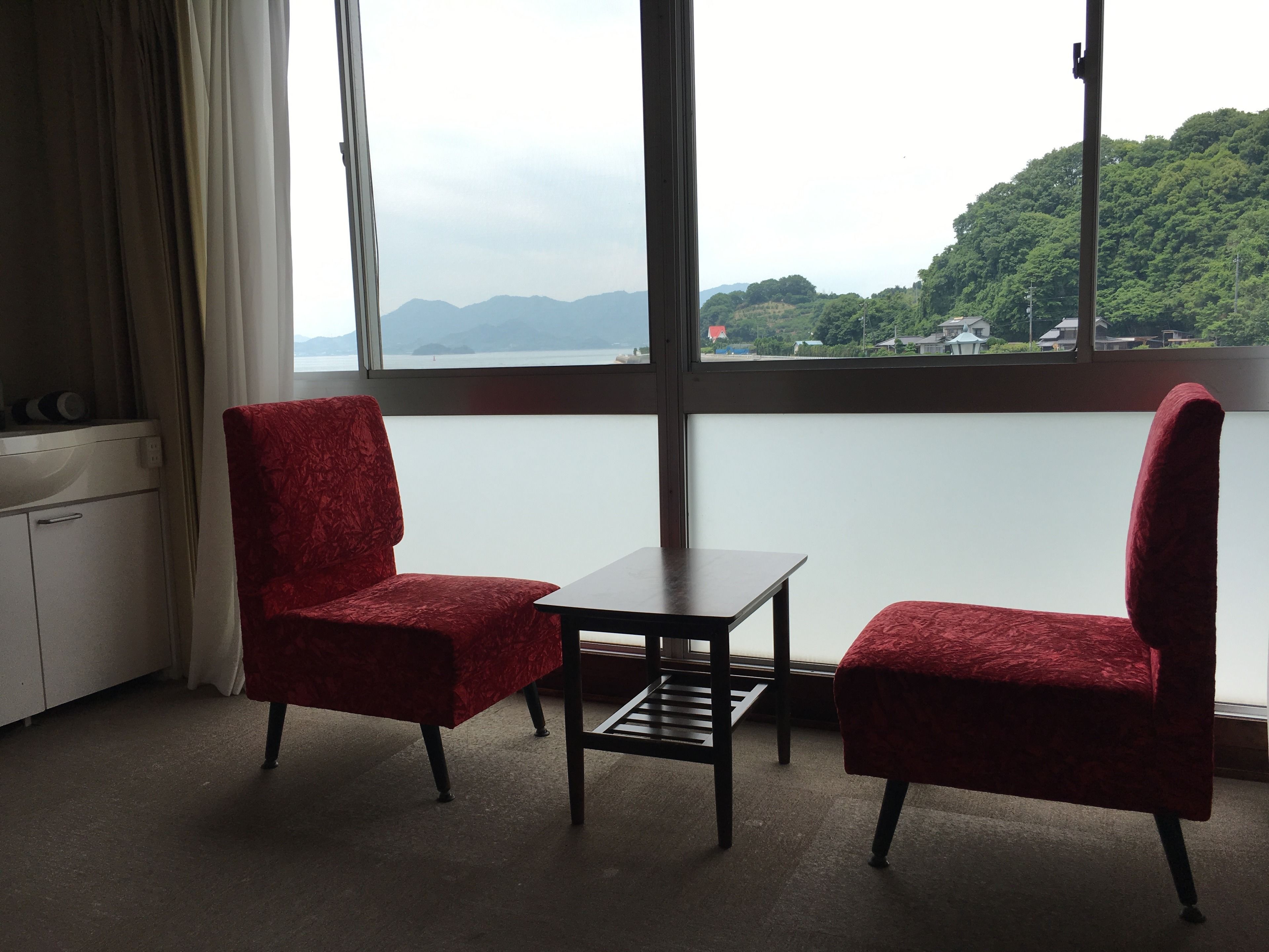 和室　スーペリアルーム　共用バスルーム　シービュー | 羽毛の掛け布団、セーフティボックス (室内)、WiFi (無料)