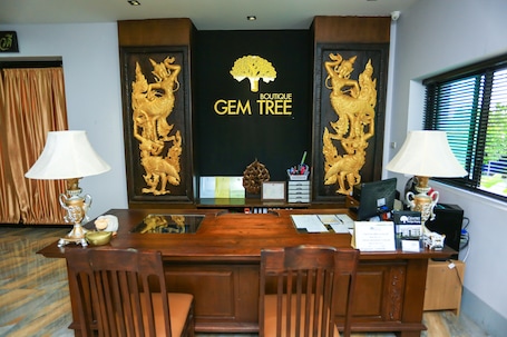 Reception. GEMTREE Boutique Lampang