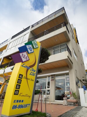 Exterior detail - LoveSea 126 House Inn (Hengchun)