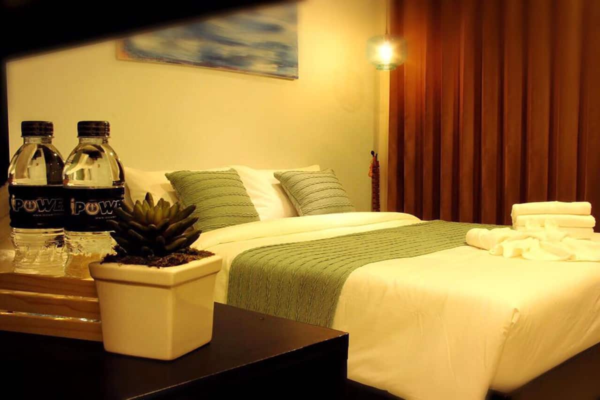 Standard Double Room | Desk, free WiFi