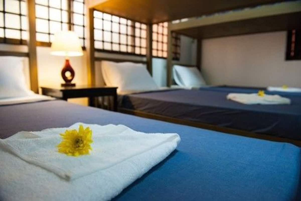 In-room safe, free WiFi