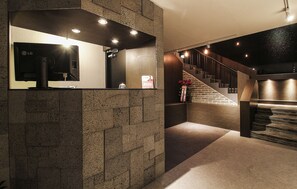 Reception - Blanc Hotel Gangnam (Seoul)