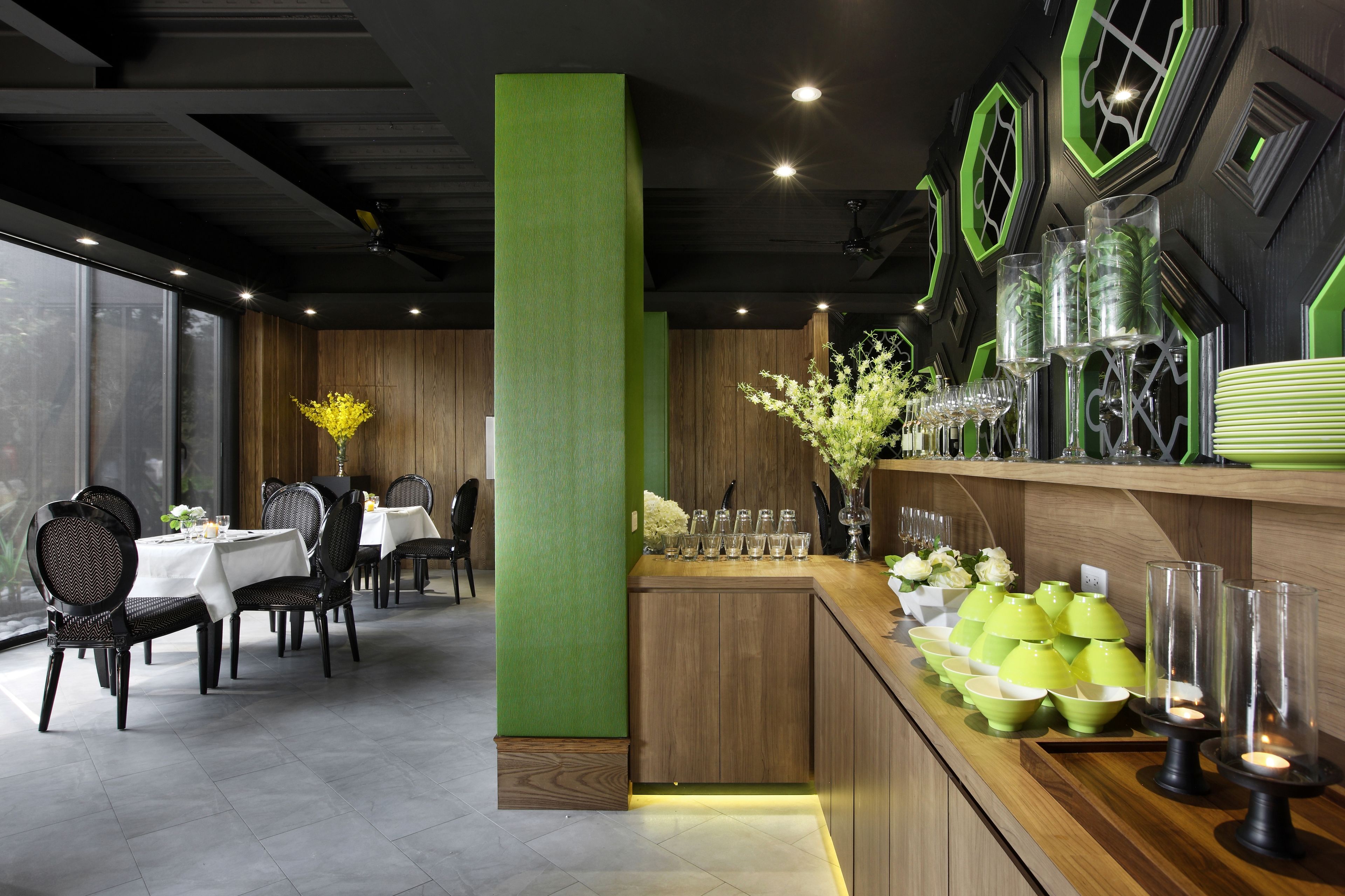 مطعم