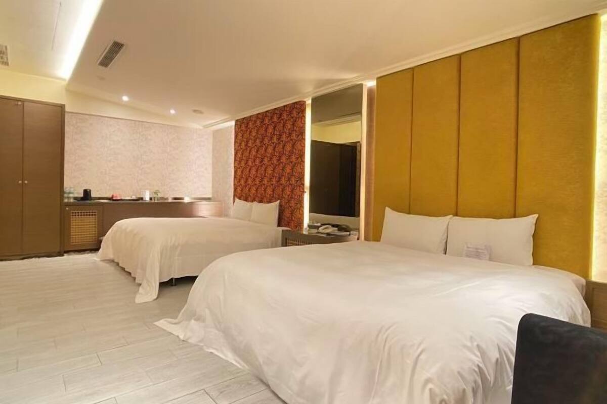 Blackout curtains, soundproofing, free WiFi, individually decorated