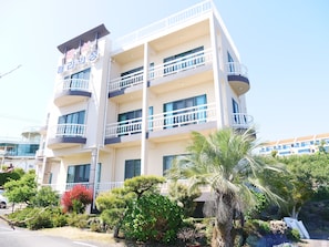 Property grounds - Hera's Castle (Seogwipo)