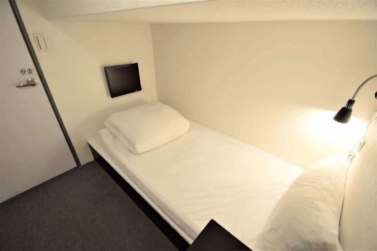 Desk, free WiFi, bed sheets, wheelchair access