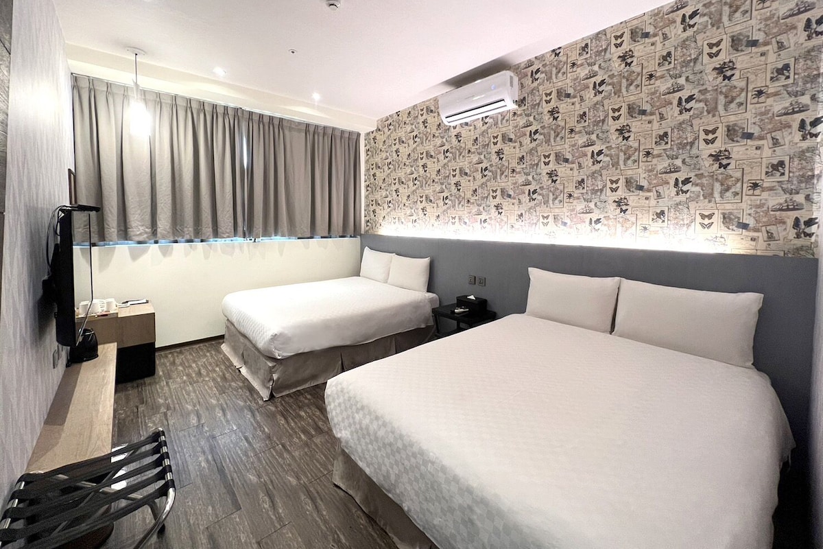 ผ้านวมขนเป็ด, ผ้าม่านกันแสง, Wi-Fi ฟรี, ผ้าปูที่นอน