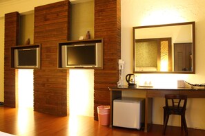 Luxury-Vierbettzimmer, 2 Doppelbetten, Nichtraucher, Whirlpool