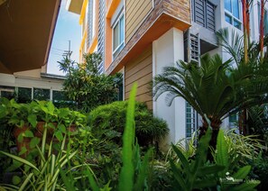 Exterior - Nano Place Hotel (Si Racha)